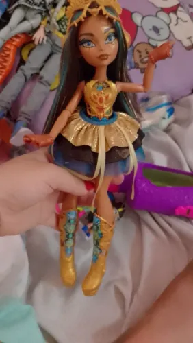 Troco bonecas Monster high (LEIA A DESCRIÇÃO