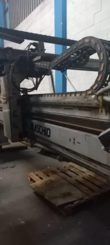 ROBO PARA INJETORA DAL MASCHIO (MABE)