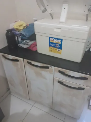 Armário de cozinha velho