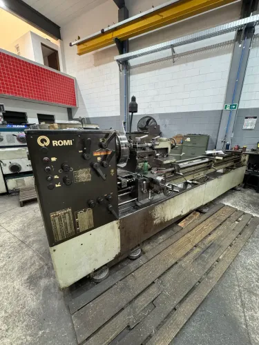 Torno Romi S30B
