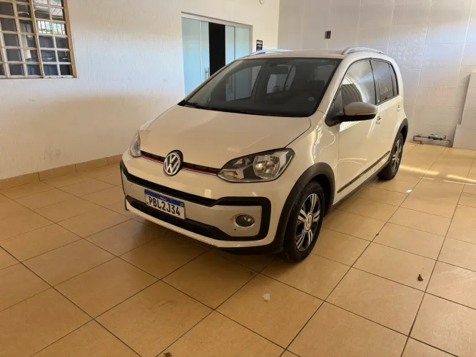 Volkswagen Up! Cross 1.0 TSI Total Flex 12V 5P 2018