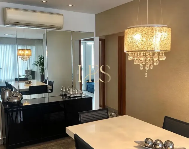 Apartamento à Venda com 3 Quartos na Praia do Canto - Vitória ES