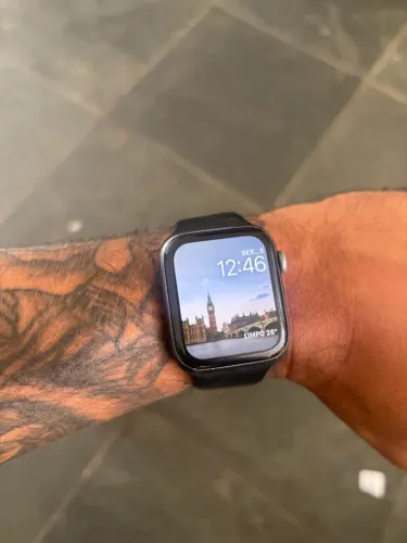 Apple Watch série 4  tamanho 44 