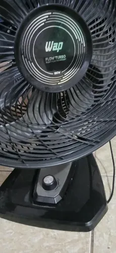 Ventilador de mesa e parede WAP FLOW TURBO 180 W 8 pás 50cm 110 v