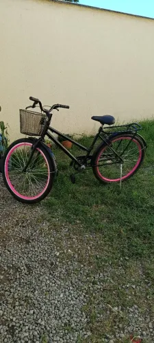 VENDO BIKE SEMI NOVA