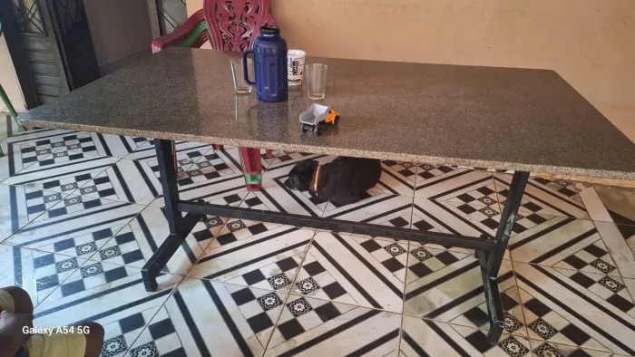 Vendo mesa de mármore 