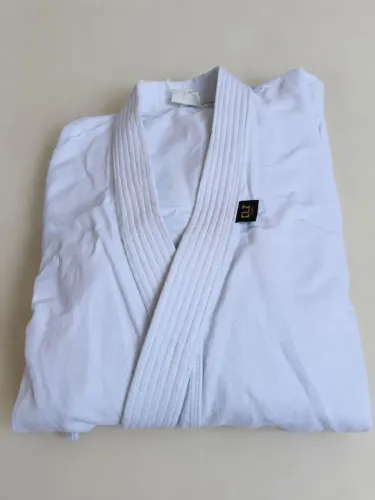 Kimono de karatê CLZ FIGHT A1 BRANCO.