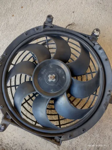 Ventoinha universal (eletro ventilador) para condensador ar condicionado ou radiador 