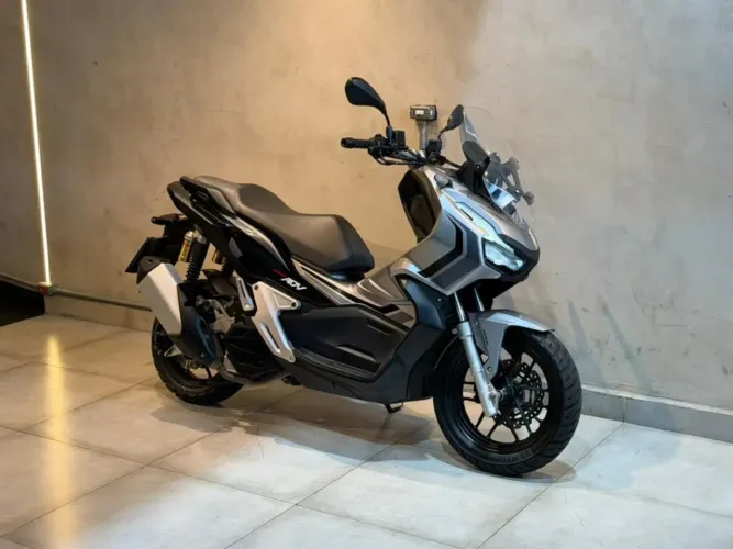 HONDA ADV 150