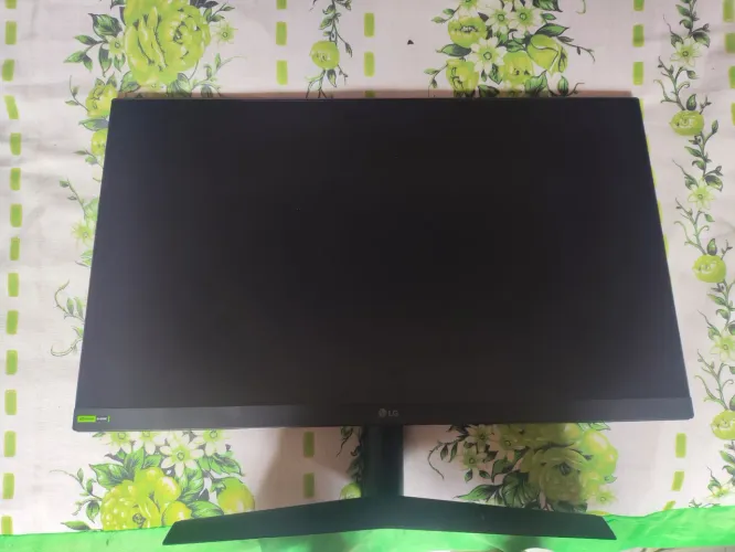 Monitor Gamer LG Ultragear 24" 180hz