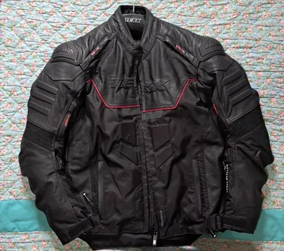 Jaqueta Motociclista Texx Falcon V2 Masculina impermeável couro Bovino