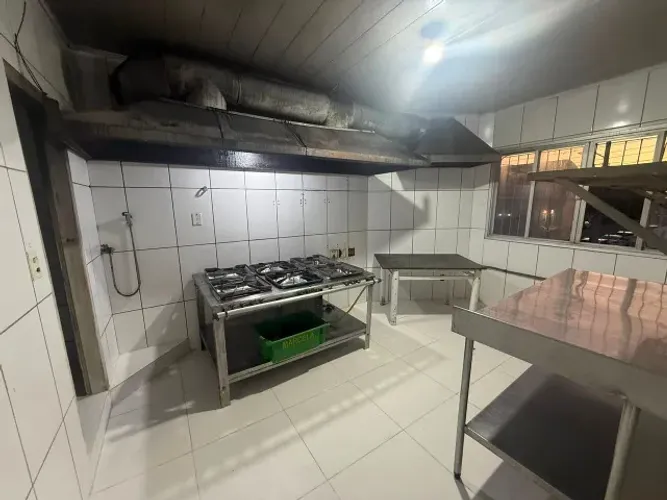 OPORTUNIDADE ÚNICA EM ITAPUÃ! ALUGO COZINHA DARK KITCHEN MONTADA!!