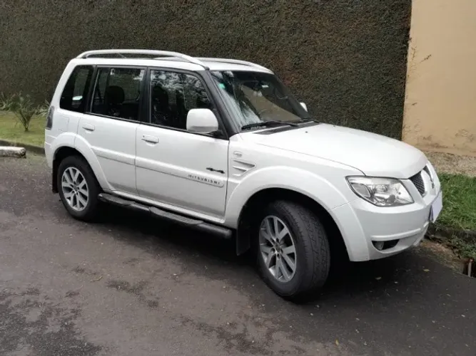 Mitsubishi Pajero TR4 2.0/ 2.0 Flex 16V 4X4 Aut. 2015