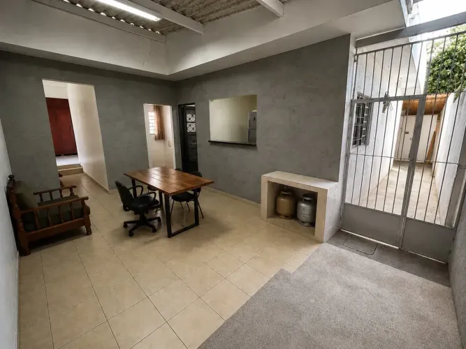 Imóvel para venda tem 216 metros quadrados com 3 quartos em Vila Maria José - Goiânia - GO