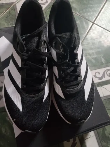 Tênis Adidas Duramo
