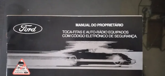 Manual do Proprietário Toca-fitas Ford