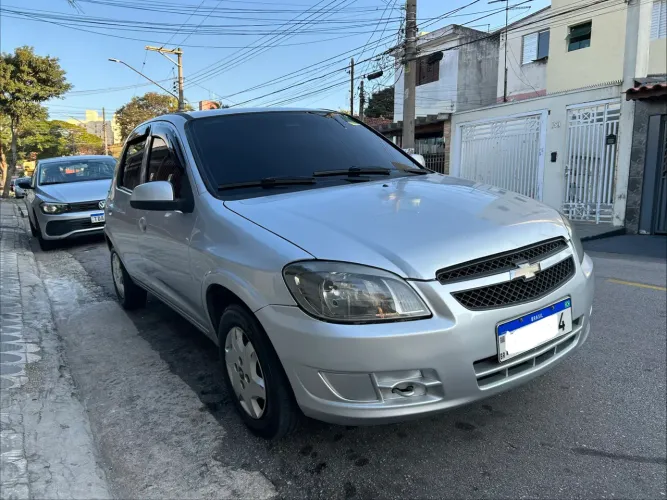 Chevrolet Celta Spirit/ LT 1.0 MPFI 8V Flexp. 5P 2013