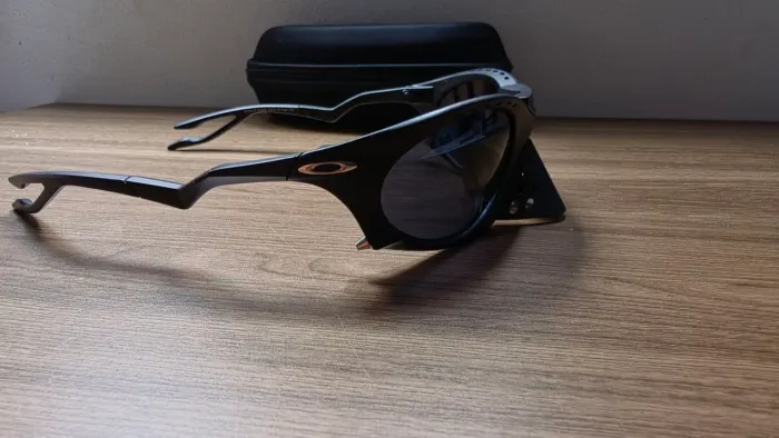 Óculos de Sol Oakley Plantaris preto 