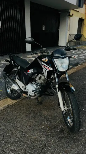 TITAN 150 ESD 2015 SEGUNDO DONO