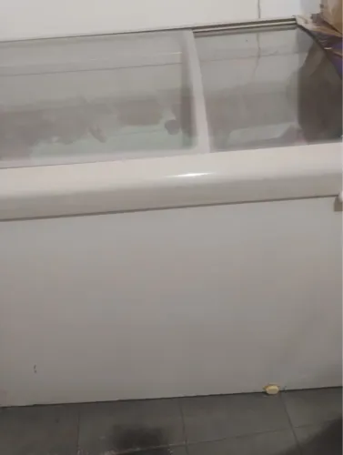 Freezer expositor de vidro