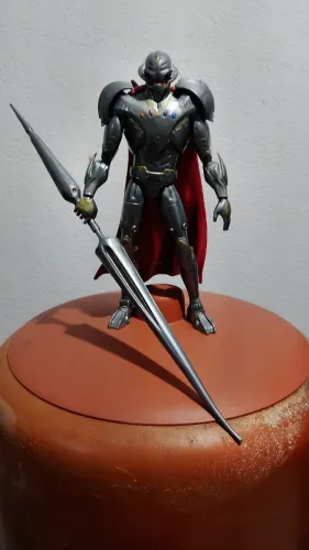 BAF Ultron Marvel legends completa.