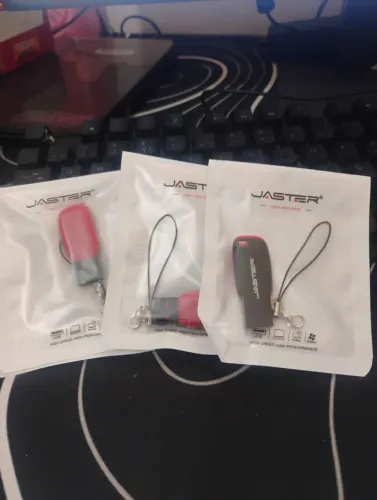 Pendrive 128gb novo
