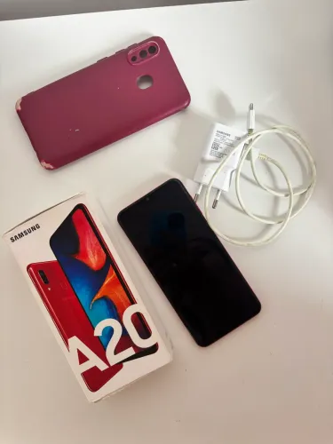 Samsung Galaxy A20 