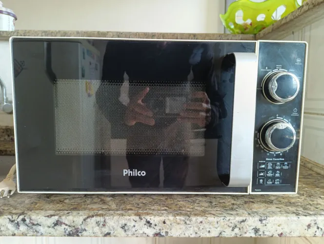 Microondas Philco pmm24 21L 127v Ótimo estado Entrego