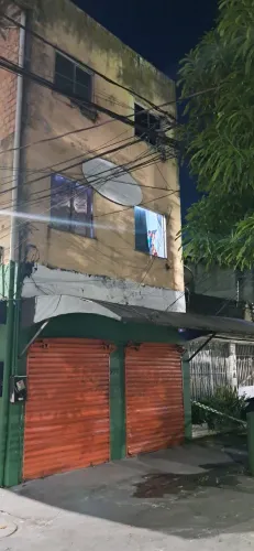 Prédio comercial completo com ponto e 3 apartamentos