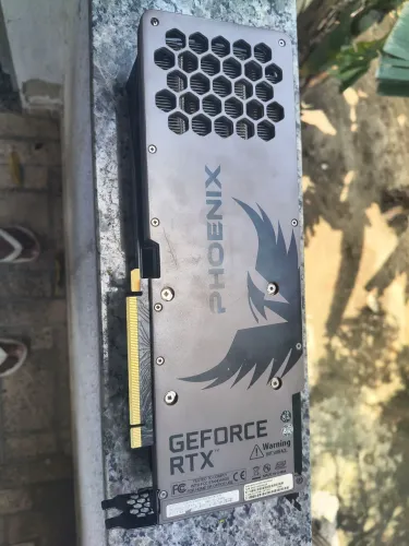 Rtx 3080 11gb com defeito.