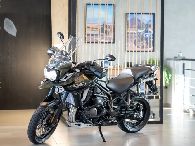 TRIUMPH TIGER 1200 EXPLORER XCA 2017