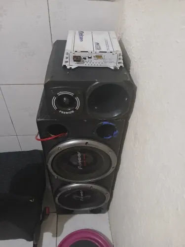 Som automotivo