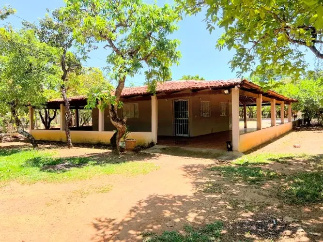 Chácara 5.000m², Escritura, Casa 3Q, Piscina, Pomar, Plana, Setor Tainã, Aragoiânia.