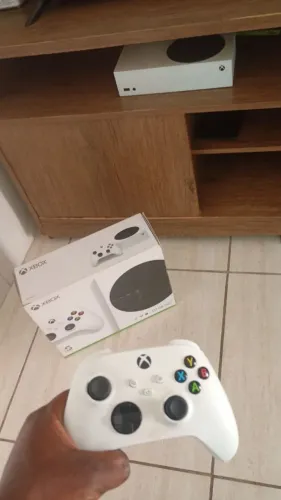 Vendo vídeo game Xbox série s