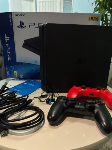 Play 4 Slim