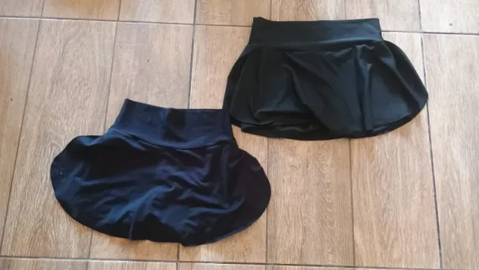 02 Short Saia Tamanho M - DESAPEGO