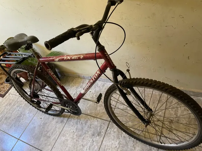 Bicicleta Houston aro 26 - leia o anúncio