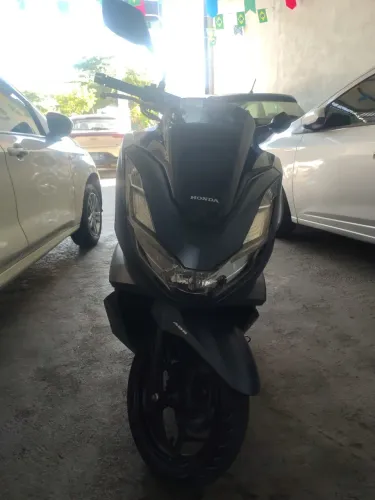 Honda PCX 160 DLX 2024