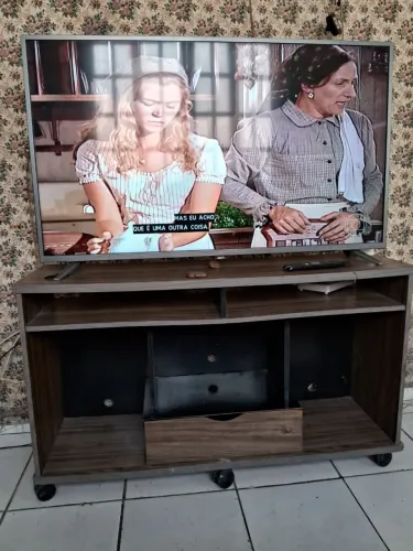 TV Philips 50 polegadas 