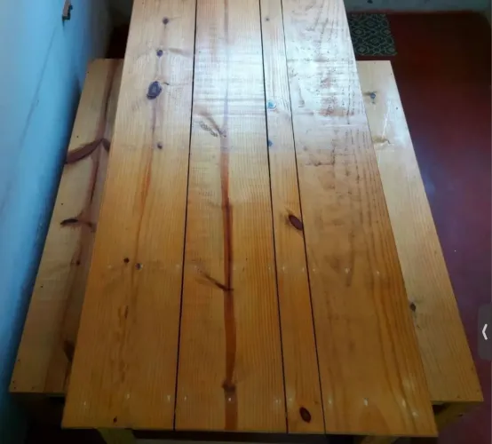 MESA RÚSTICA DE MADEIRA