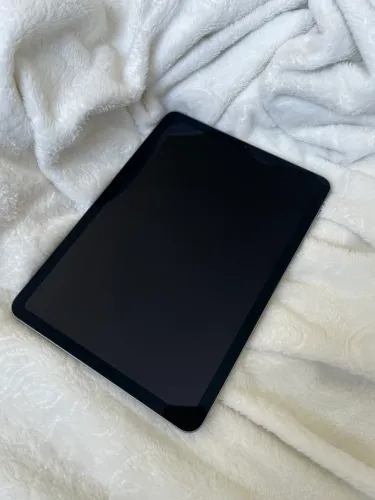 iPad Air 5a Geração (M1) 64GB 10.9" - Usado