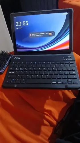 Trabitty 512 GB e 16 de RAM muito bons novo vai caixa mouse, caneta e ainda manda o vídeo