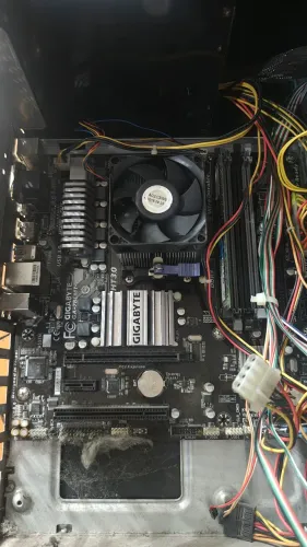 COMBO placa mãe CPU AMD + 4gb ram