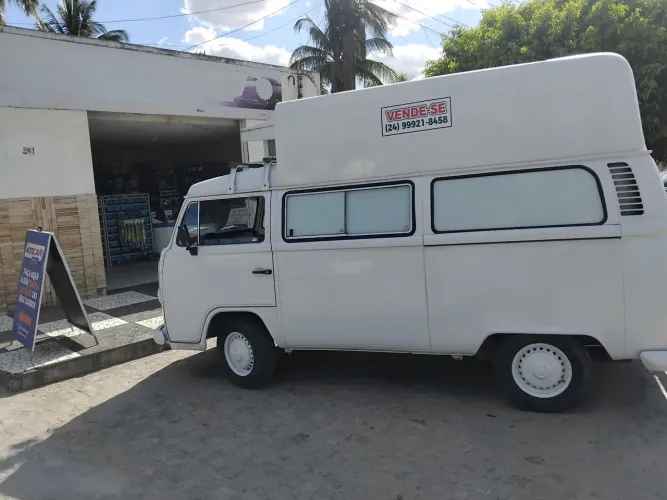 Volkswagen Kombi Standard/ Luxo/ Serie Prata 1998