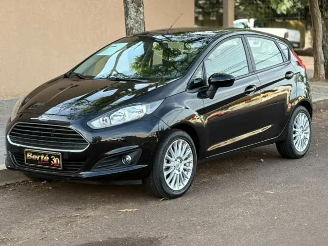 Ford Fiesta 1.5 16V Flex Mec. 5P 2014