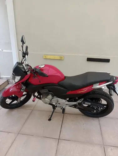 CB 300 R