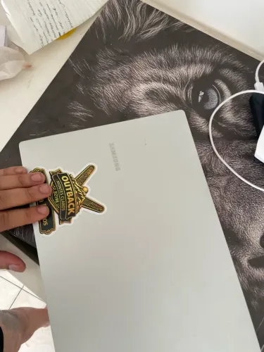 Vende-se notebook 
