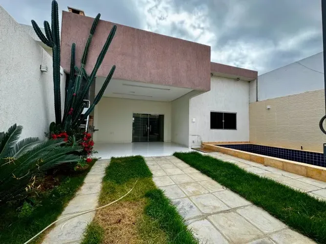 Casa a venda no condomínio Morada das Árvores em Juazeiro-BA