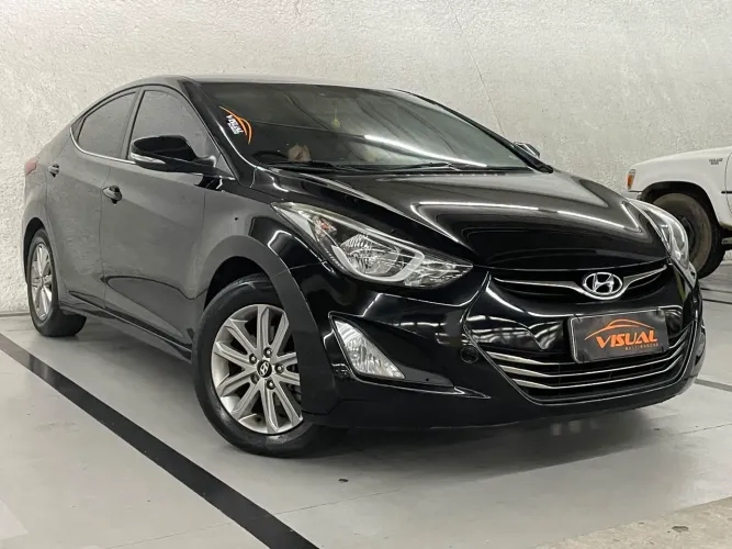 Hyundai Elantra GLS 2.0 16V Flex Aut. 2016