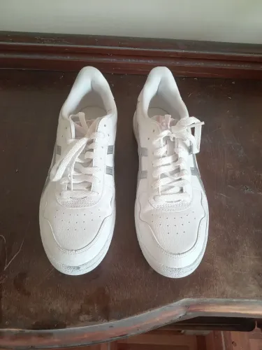 Tenis feminino asics 